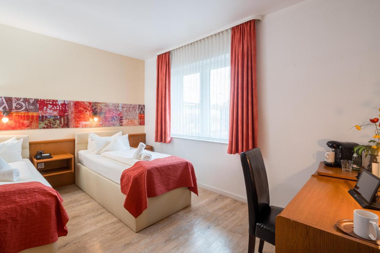 Arador-City Hotel Bad Oeynhausen Bagian luar foto