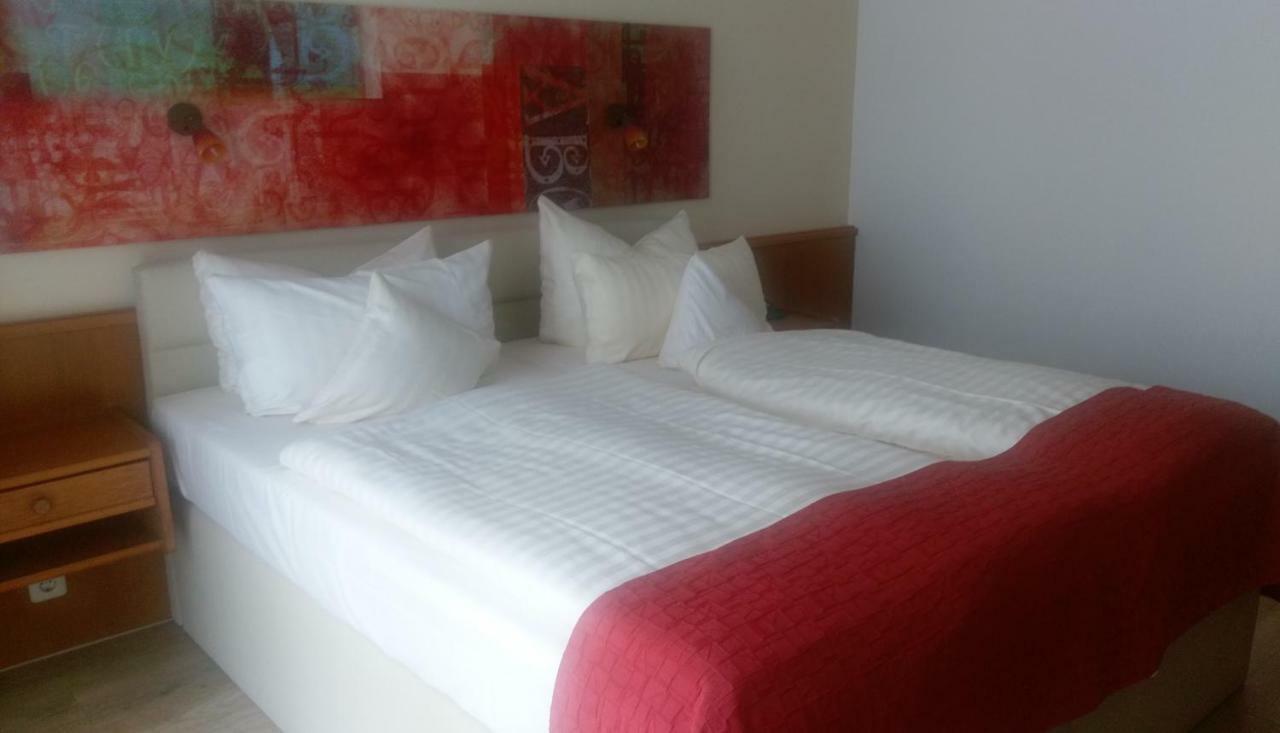 Arador-City Hotel Bad Oeynhausen Bagian luar foto